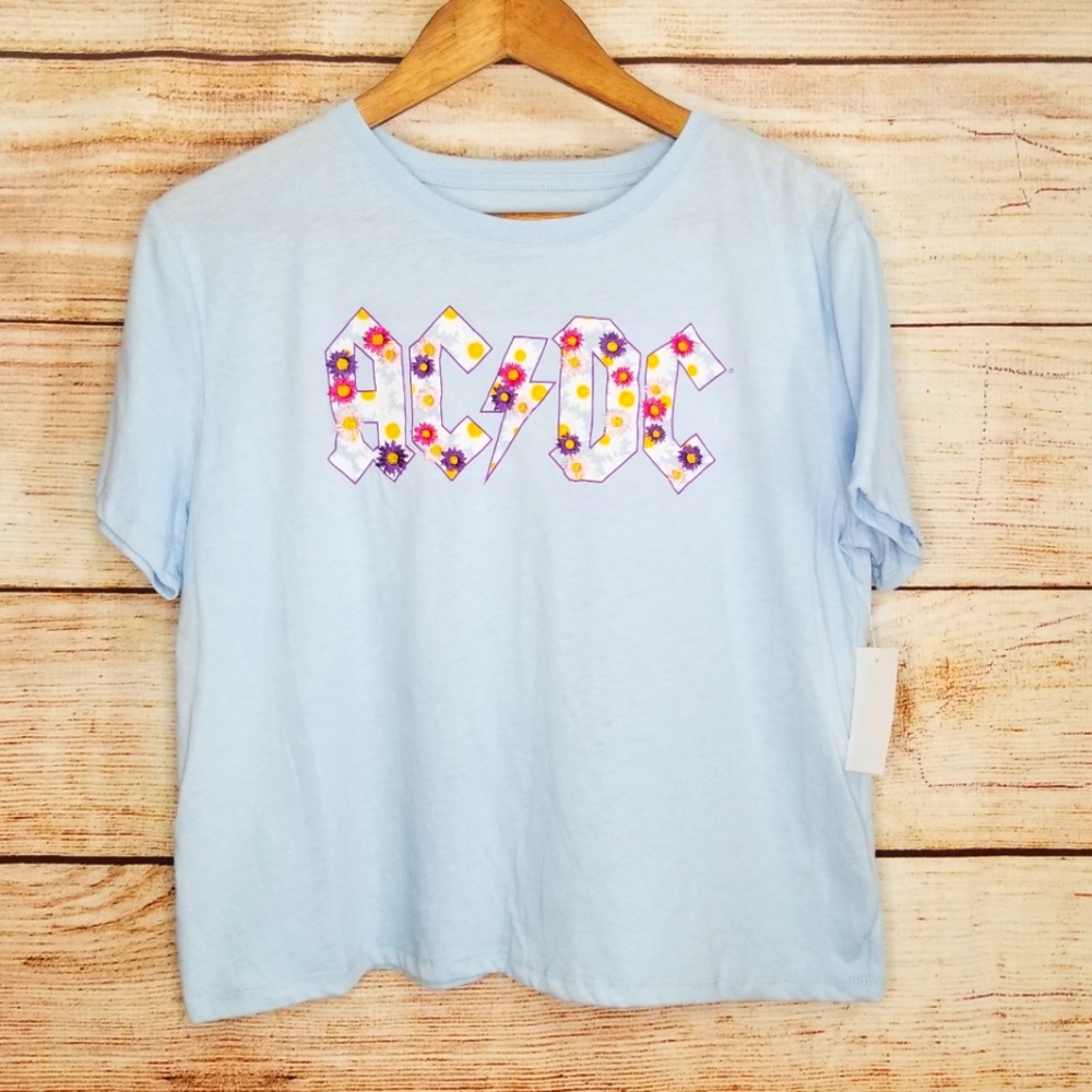 AC⚡DC Crop Tee Shirt